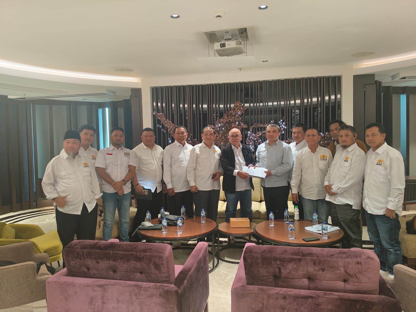 KADIN KALIMANTAN BARAT TERPILIH HASIL MUSPROVLUB RESMI DI TERIMA KADIN INDONESIA